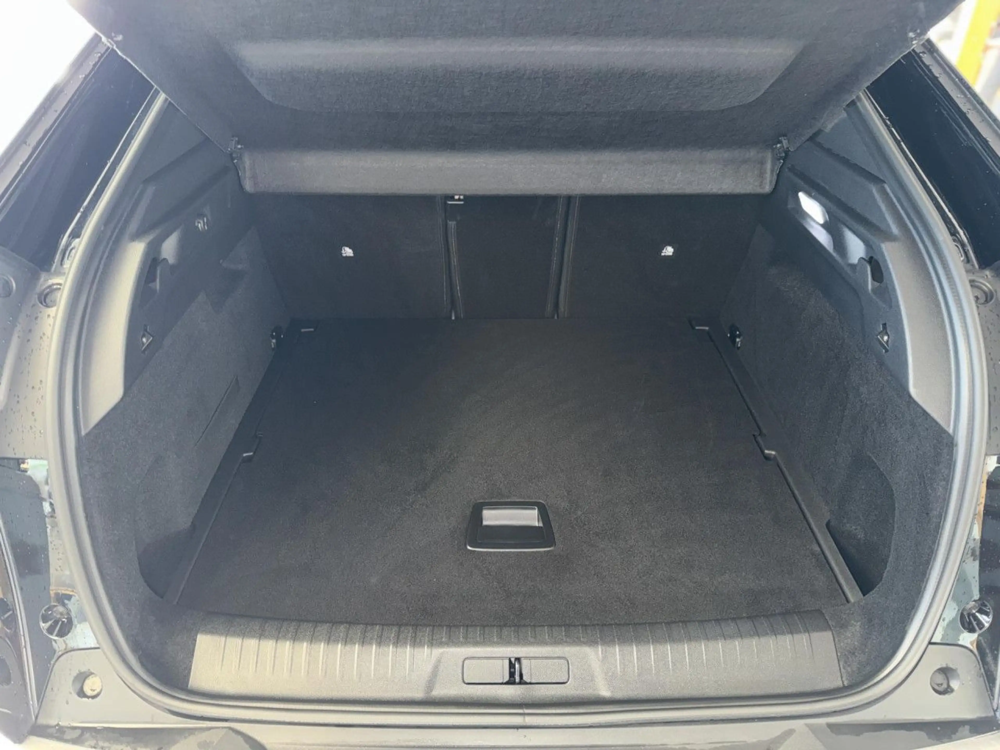 Peugeot 3008 Hybrid 145 Allure e-DSC6, Kamera, Sitzheizung — photo 9