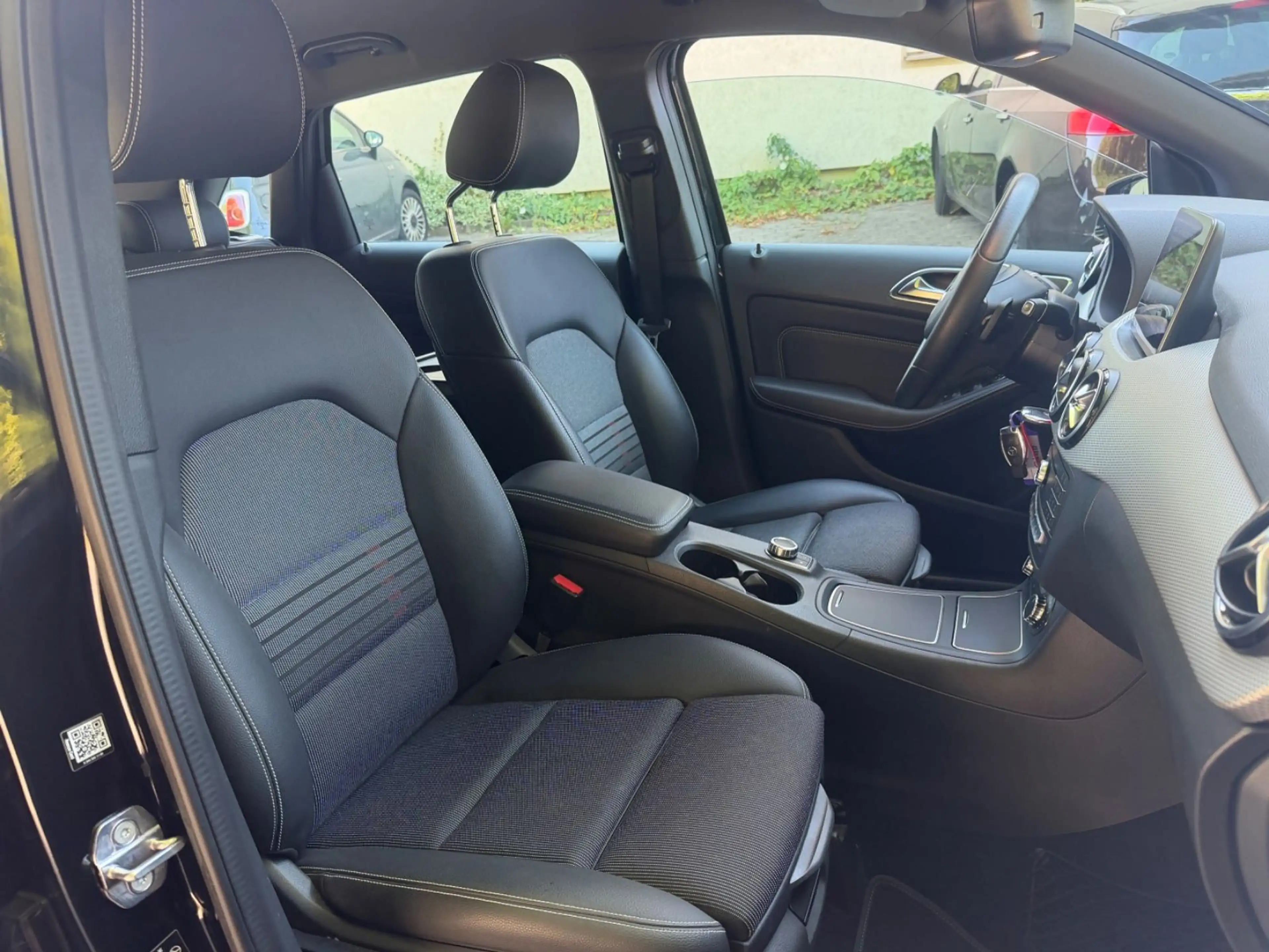 Mercedes-Benz B 200 G-tronic Urban*LED*Navi*Automatik* — photo 10