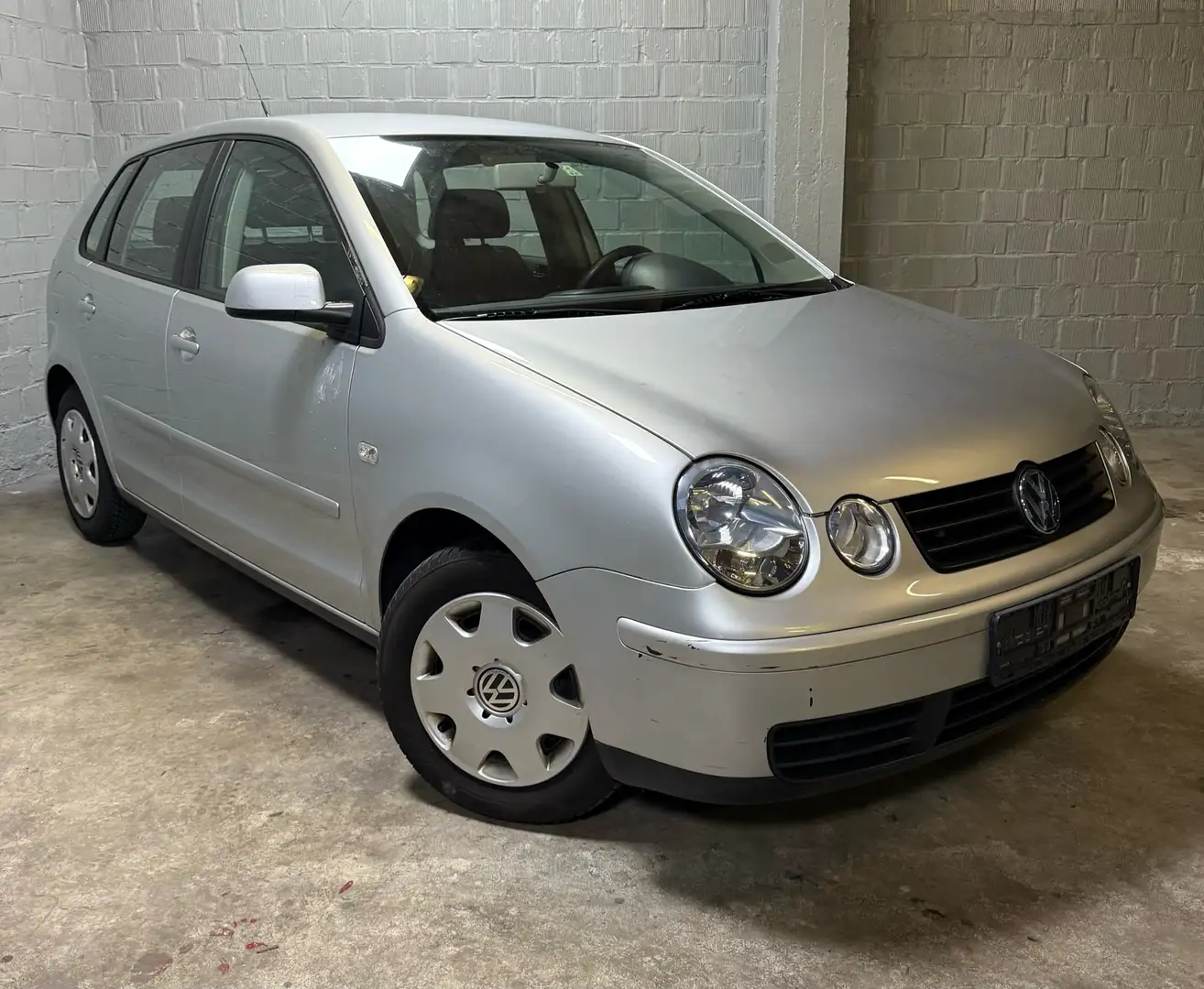 Volkswagen Polo 1.2i Comfortline Argent - 1