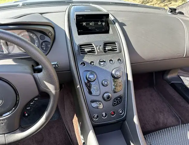 Aston Martin Vanquish Zagato Speedster *1 of 28* Ansicht 36