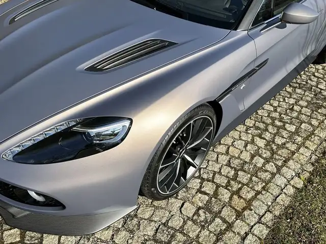 Aston Martin Vanquish Zagato Speedster *1 of 28* Ansicht 14