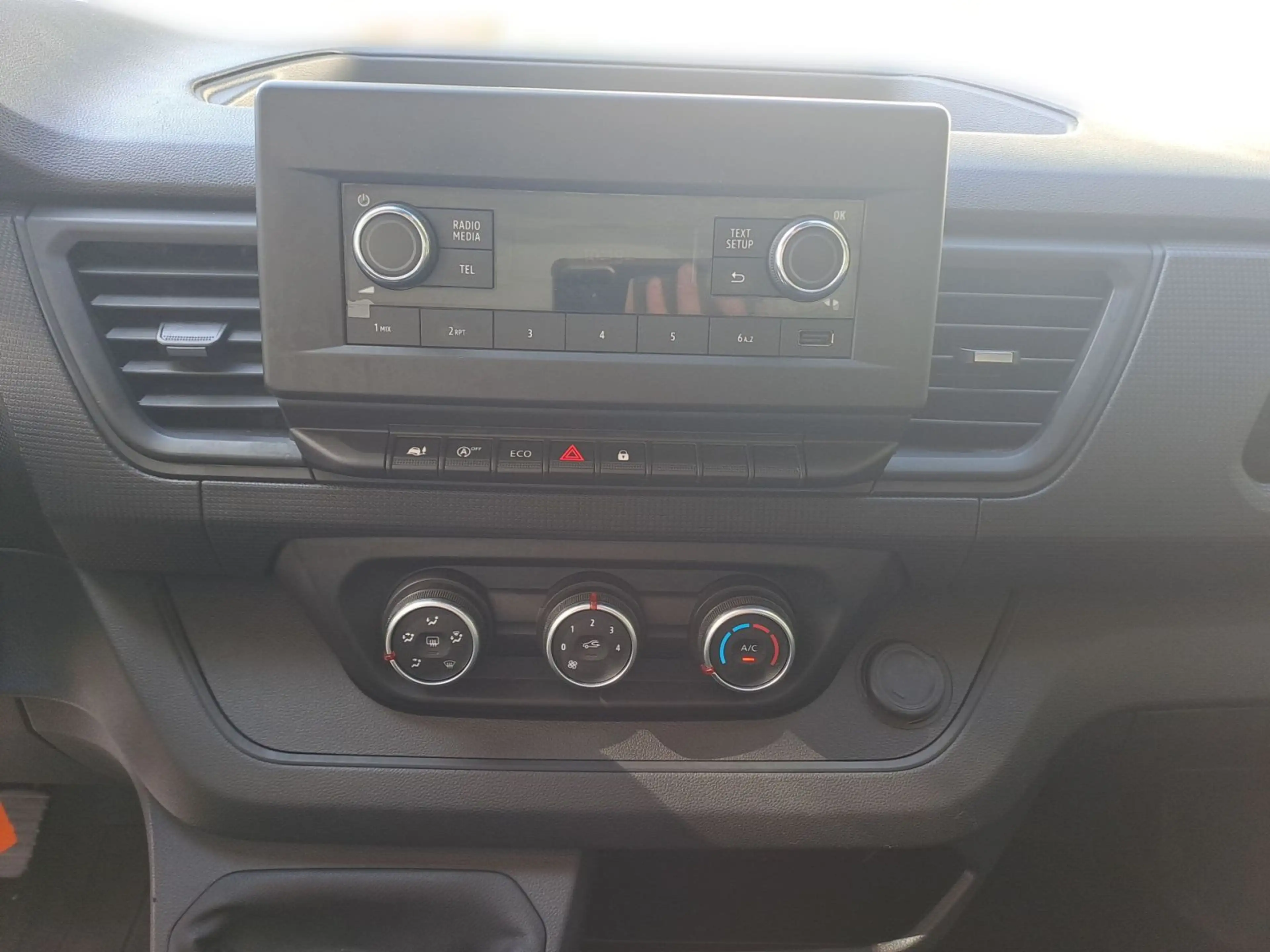Nissan Primastar Kasten L1H1 2,8t Visia Klima*Radio — photo 9