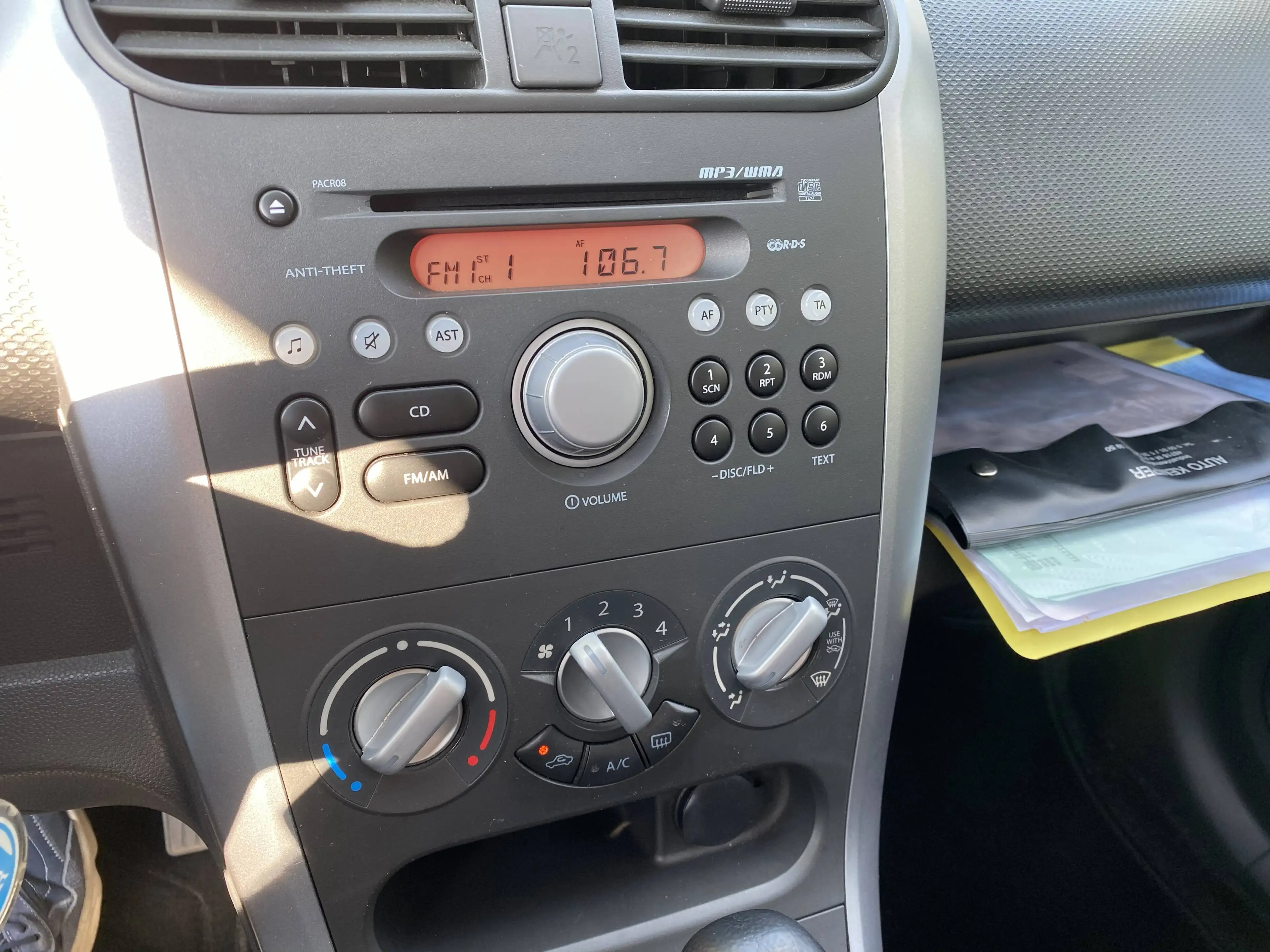 Opel Agila Edition *Automatik* — photo 14