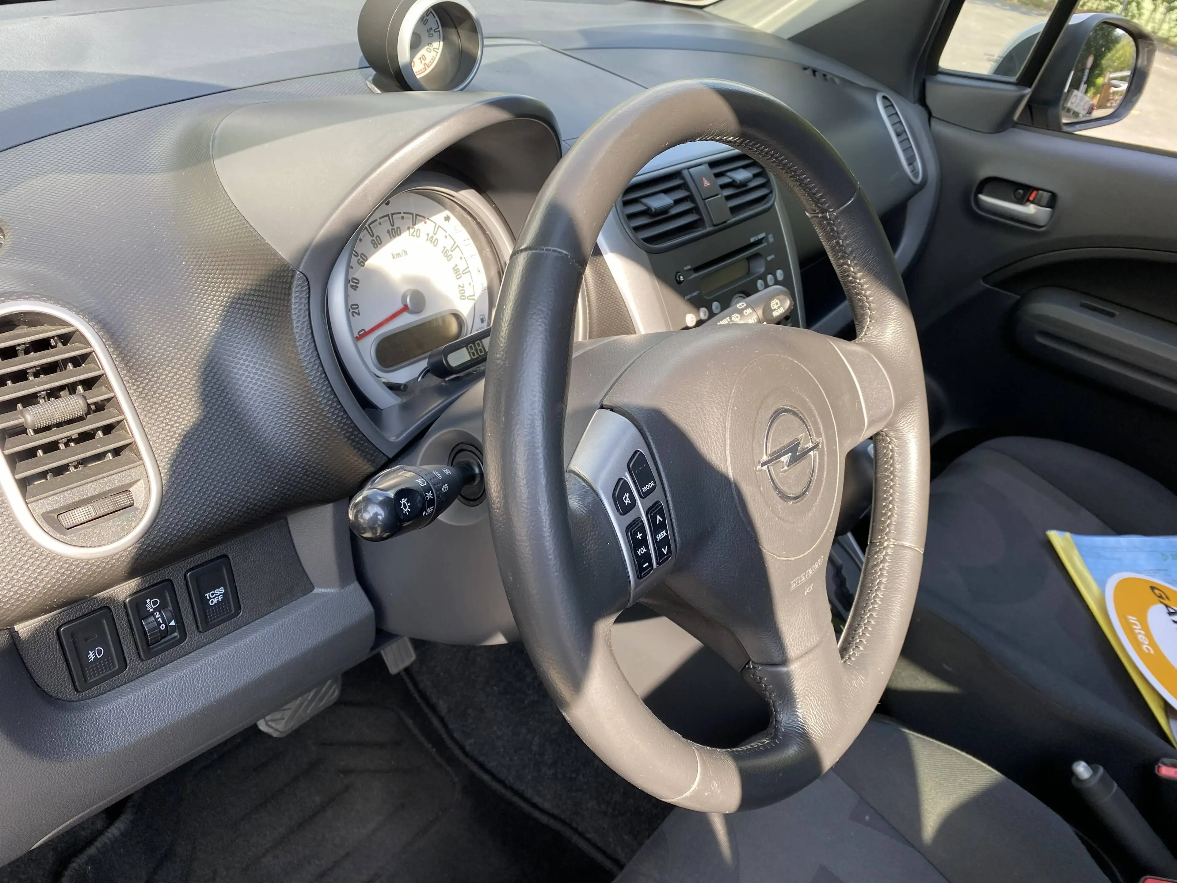Opel Agila Edition *Automatik* — photo 11