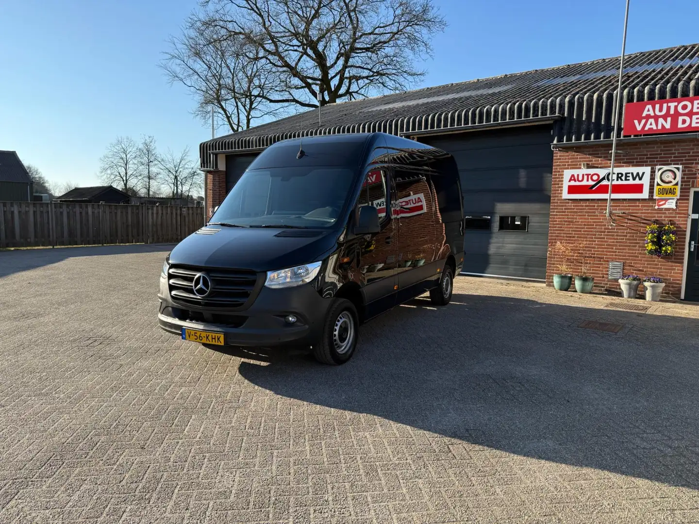 Mercedes-Benz Sprinter 317CDI L2H2 360 Camera MBUX PDC Geveerde stoel Zwart - 2