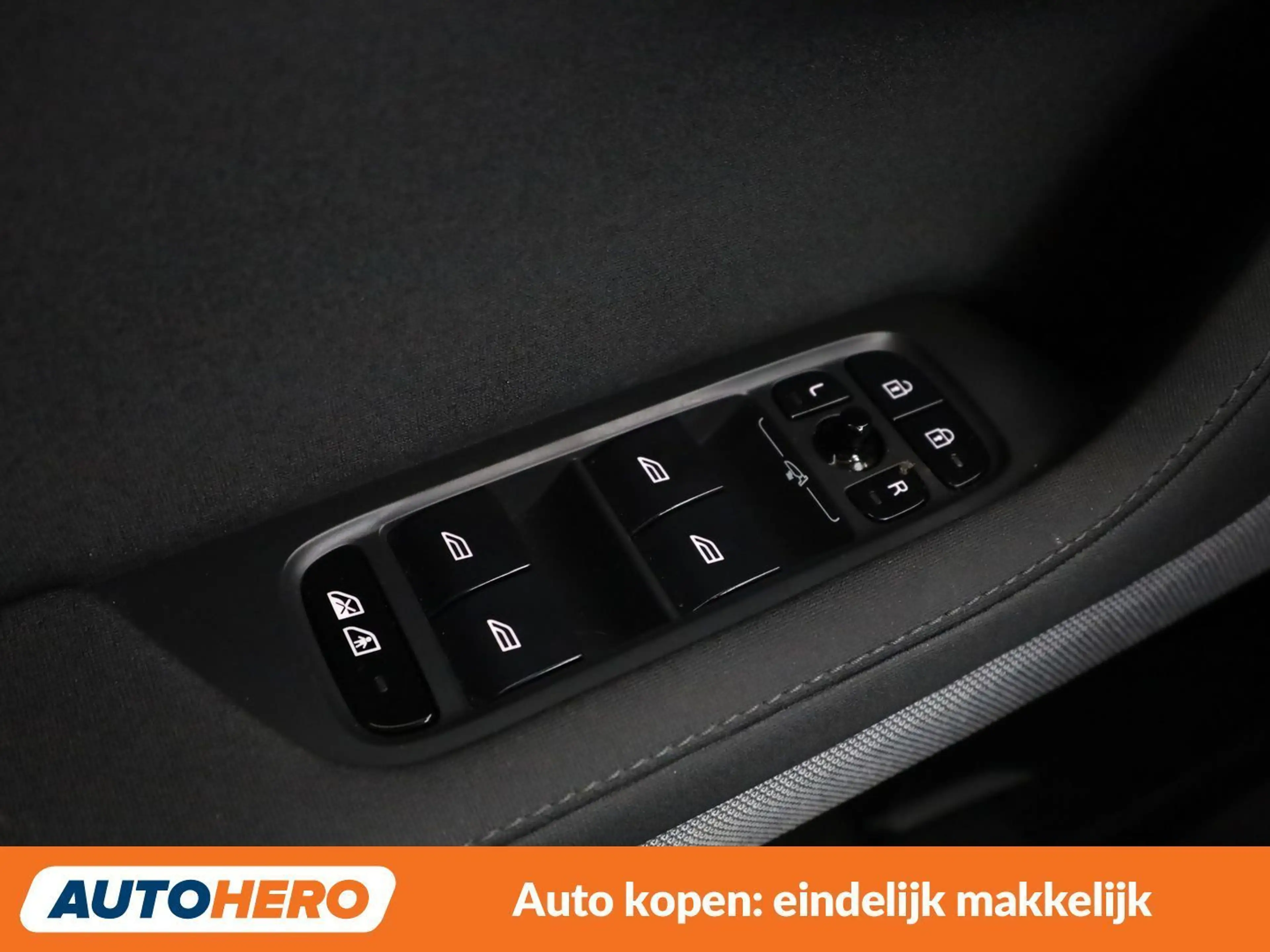 Polestar 2 Standard Range Single — photo 25
