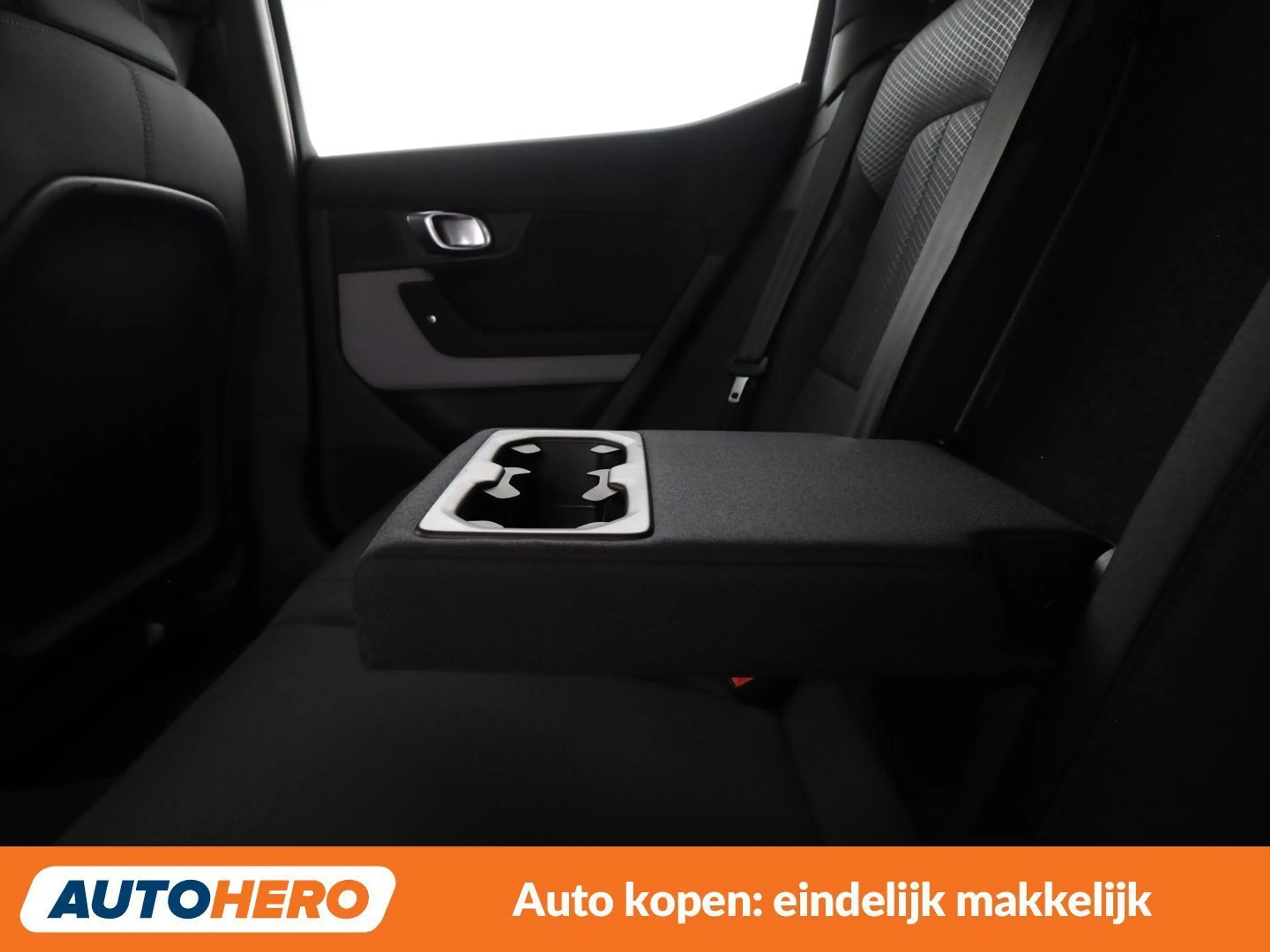 Polestar 2 Standard Range Single — photo 31