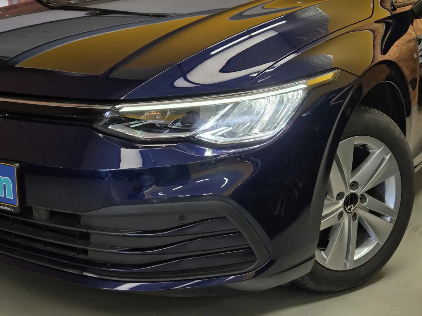 Volkswagen Golf VIII 1.0TSI 110CV LIFE Bleu - 2