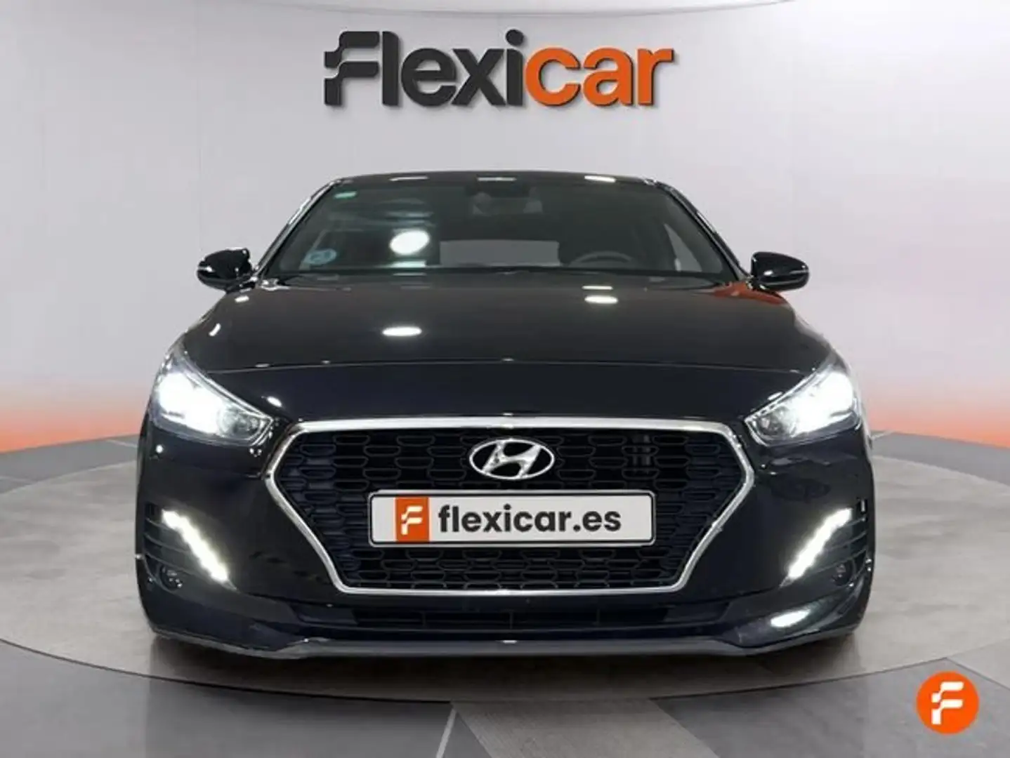 Hyundai i30 1.0 TGDI Tecno 120 Negro - 2