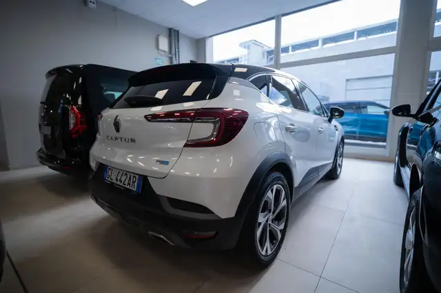 Renault Captur view 2