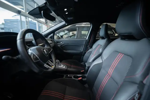 Renault Captur view 5