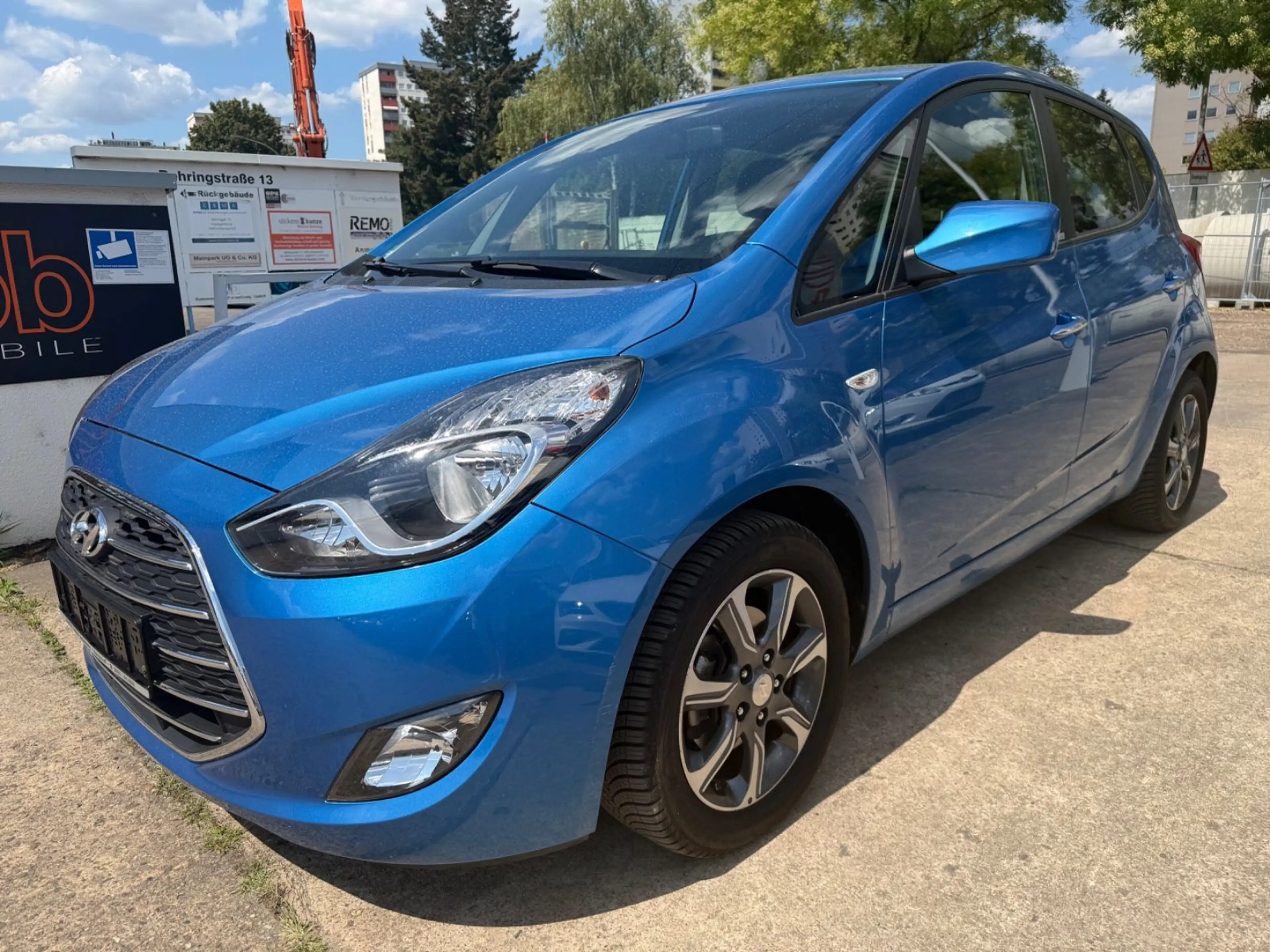 Hyundai iX20 blue Passion aus 1 Hand+ USB+PDC+BC+MFL+SIT — photo 4