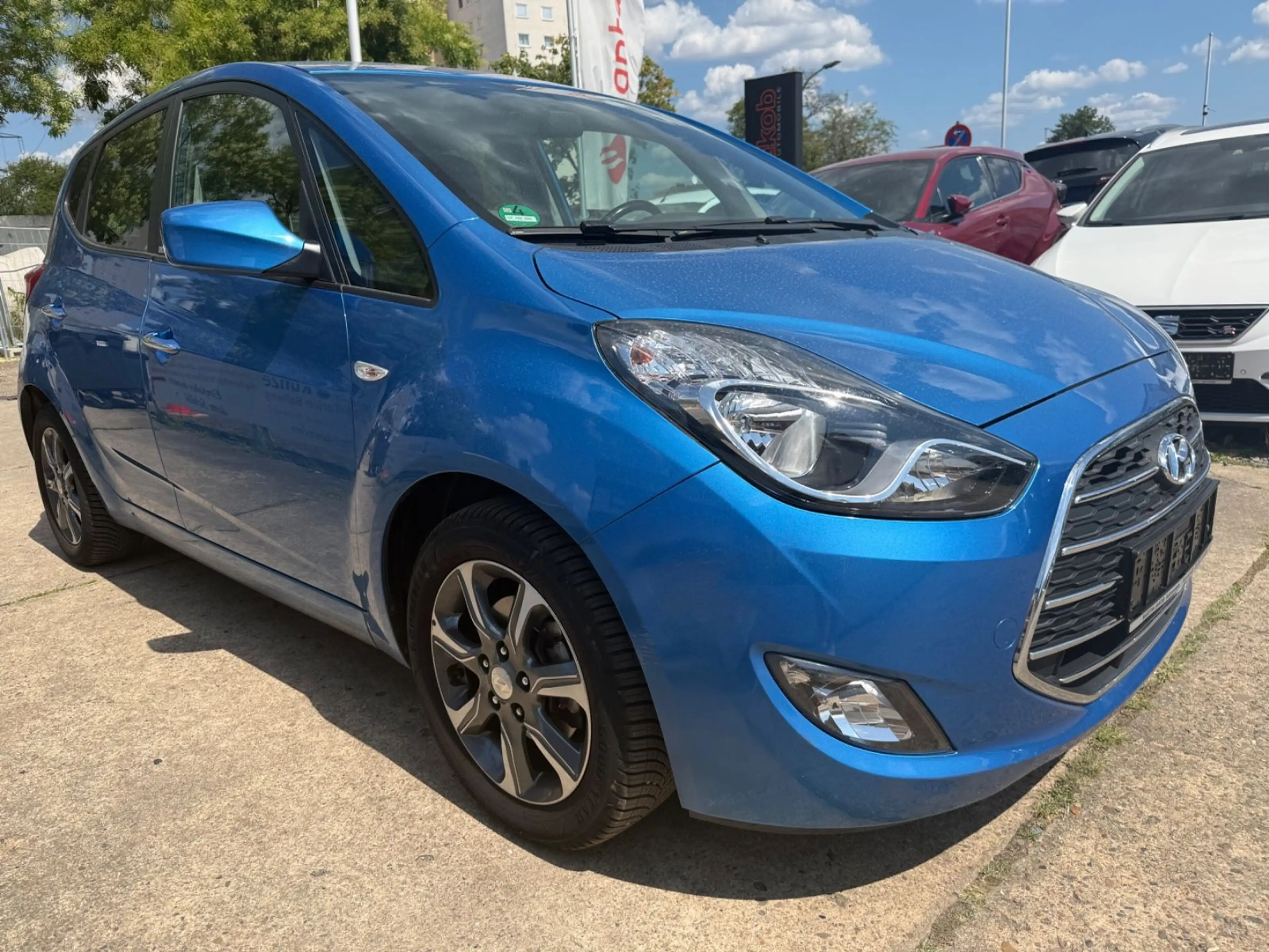 Hyundai iX20 blue Passion aus 1 Hand+ USB+PDC+BC+MFL+SIT