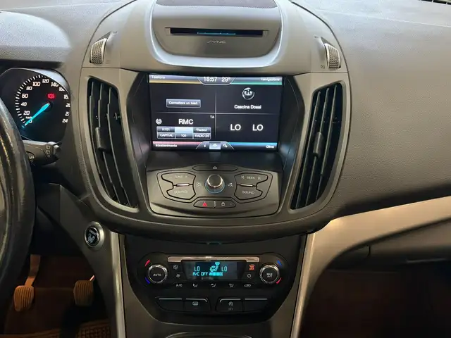 Ford Kuga view 14