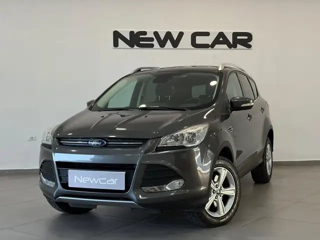 Ford Kuga view 4