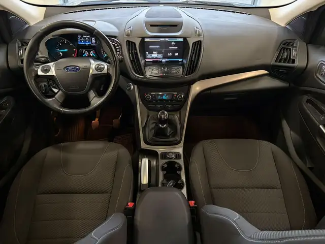 Ford Kuga view 12