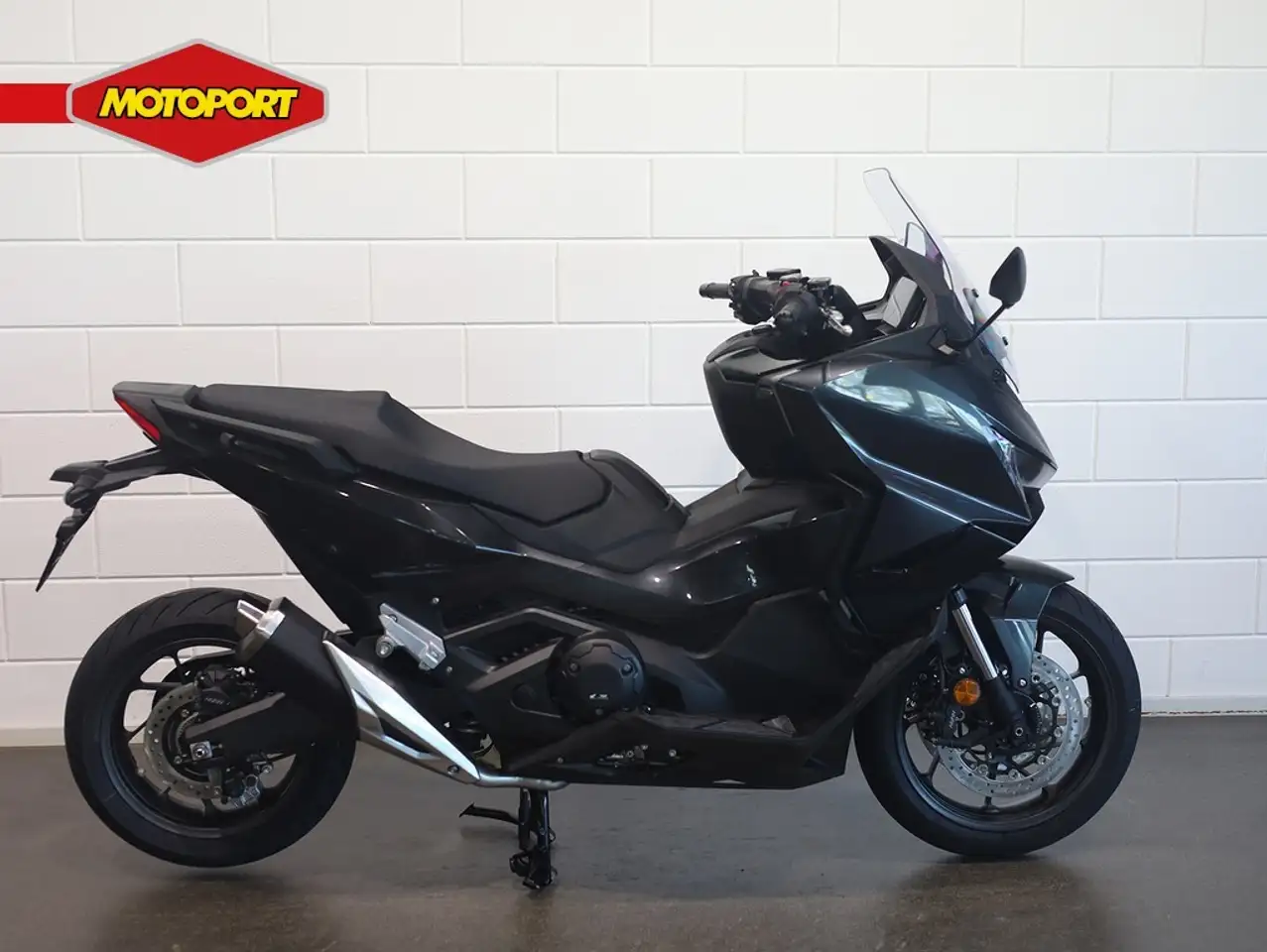 Honda Forza 750