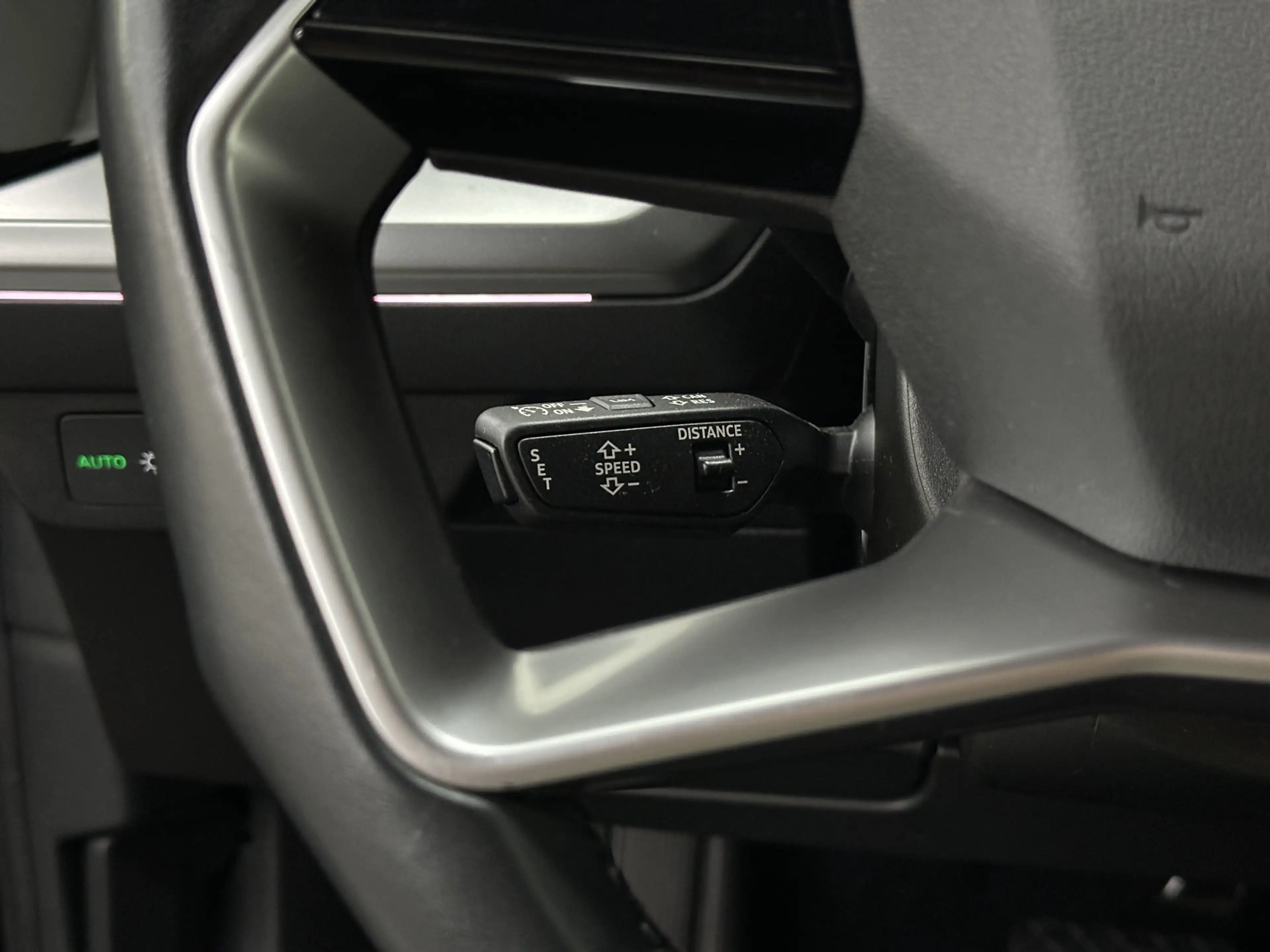 Audi Q4 e-tron 40 S-Line | Sportstoelen | Headup | Leder | 20" | — photo 18