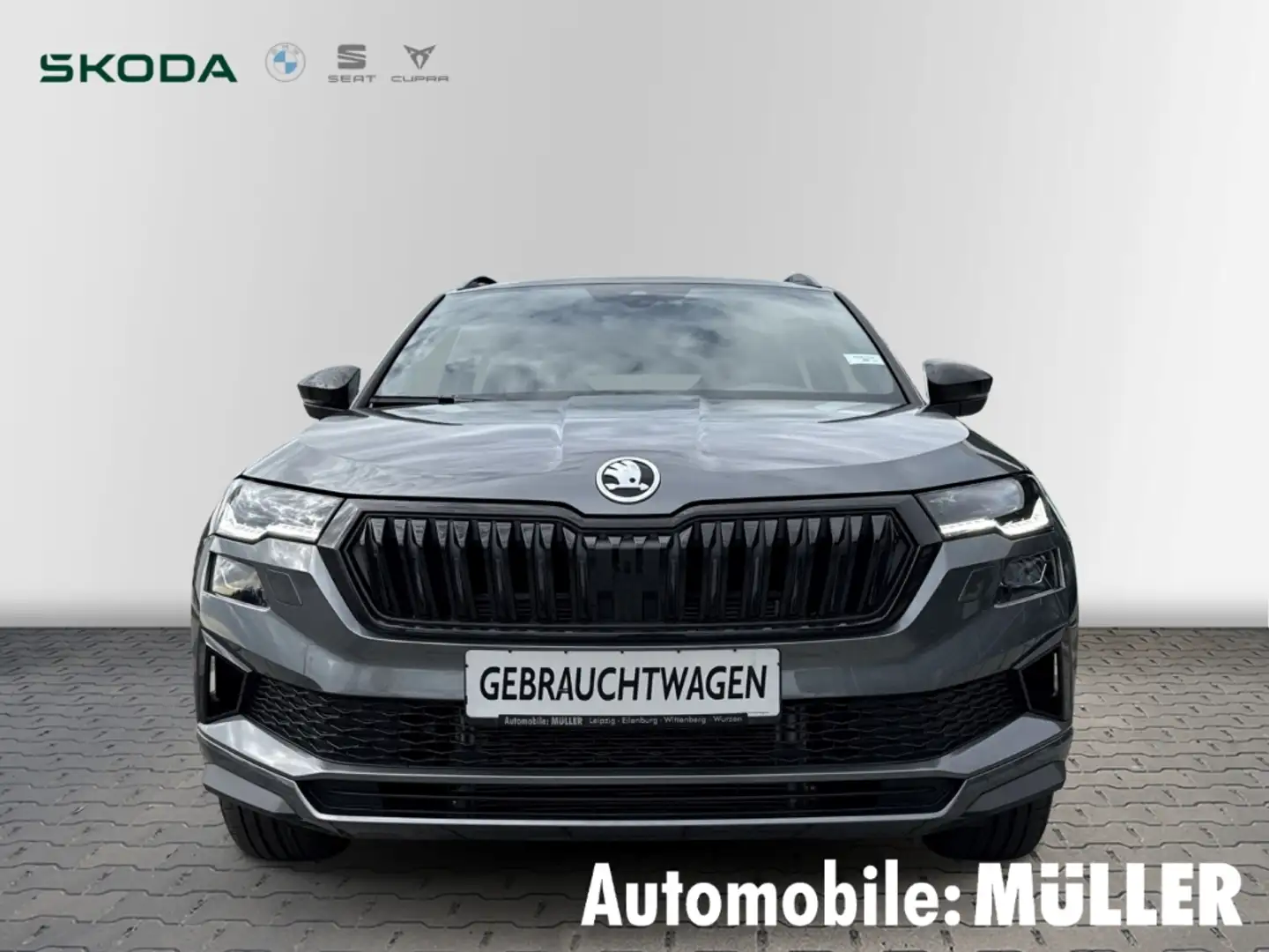 Skoda Karoq Sportline 1.5 TSI Sportpaket AD LED Blendfreies Fe Grau - 2