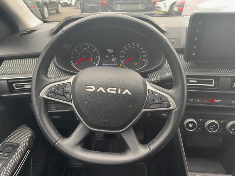 Dacia Jogger EXTREME TCe 100 ECO-G 7-SITZER KLIMA*ALLW — photo 10