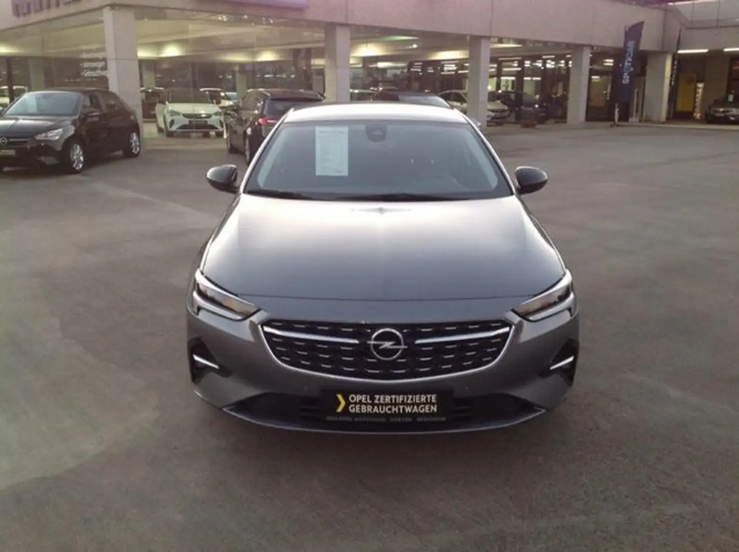 Opel Insignia 2.0 CDTi AT Elegance Grey - 2