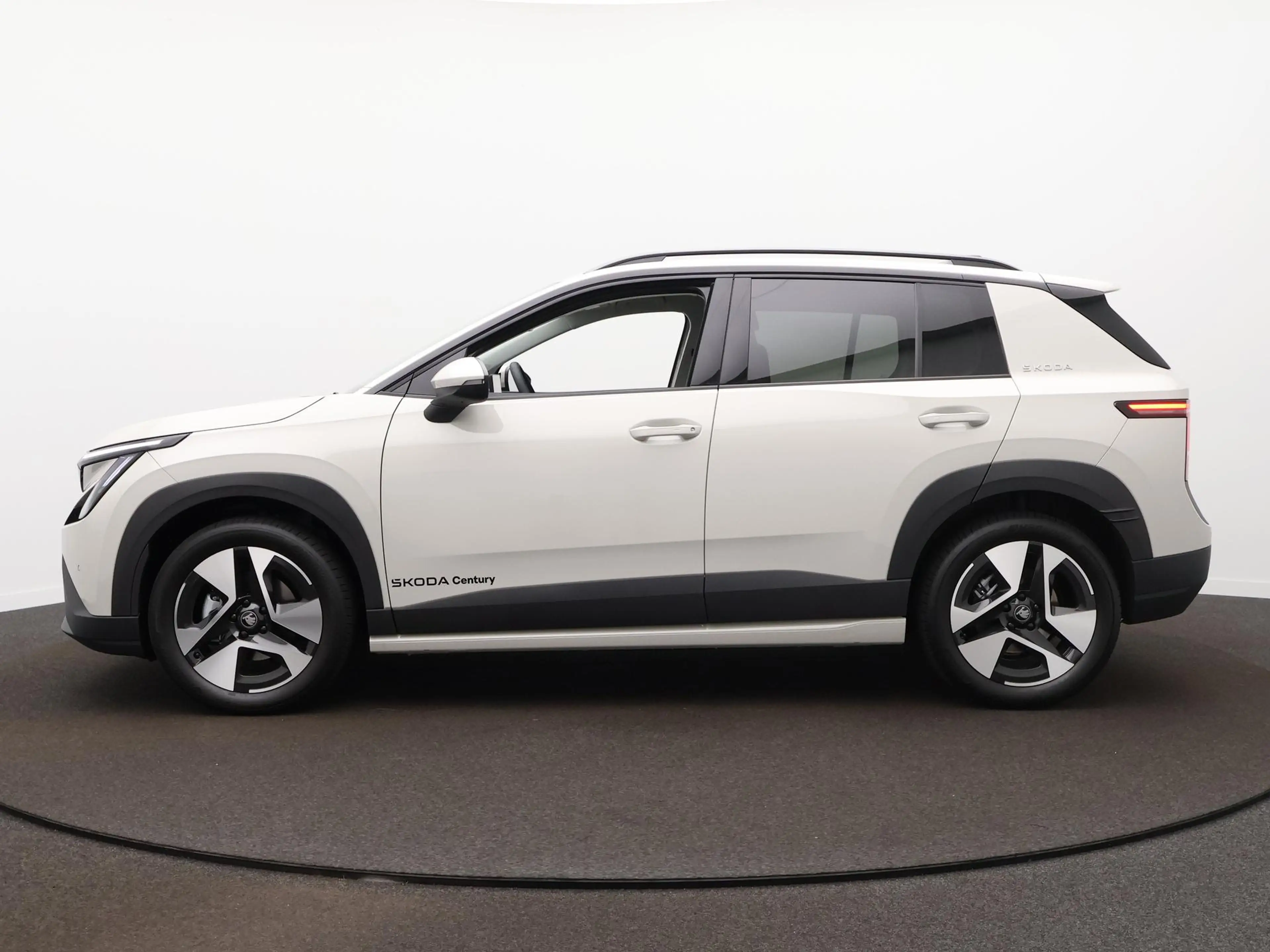 Skoda Epiq Business Launch Edition 56 kWh 211 pk — photo 8