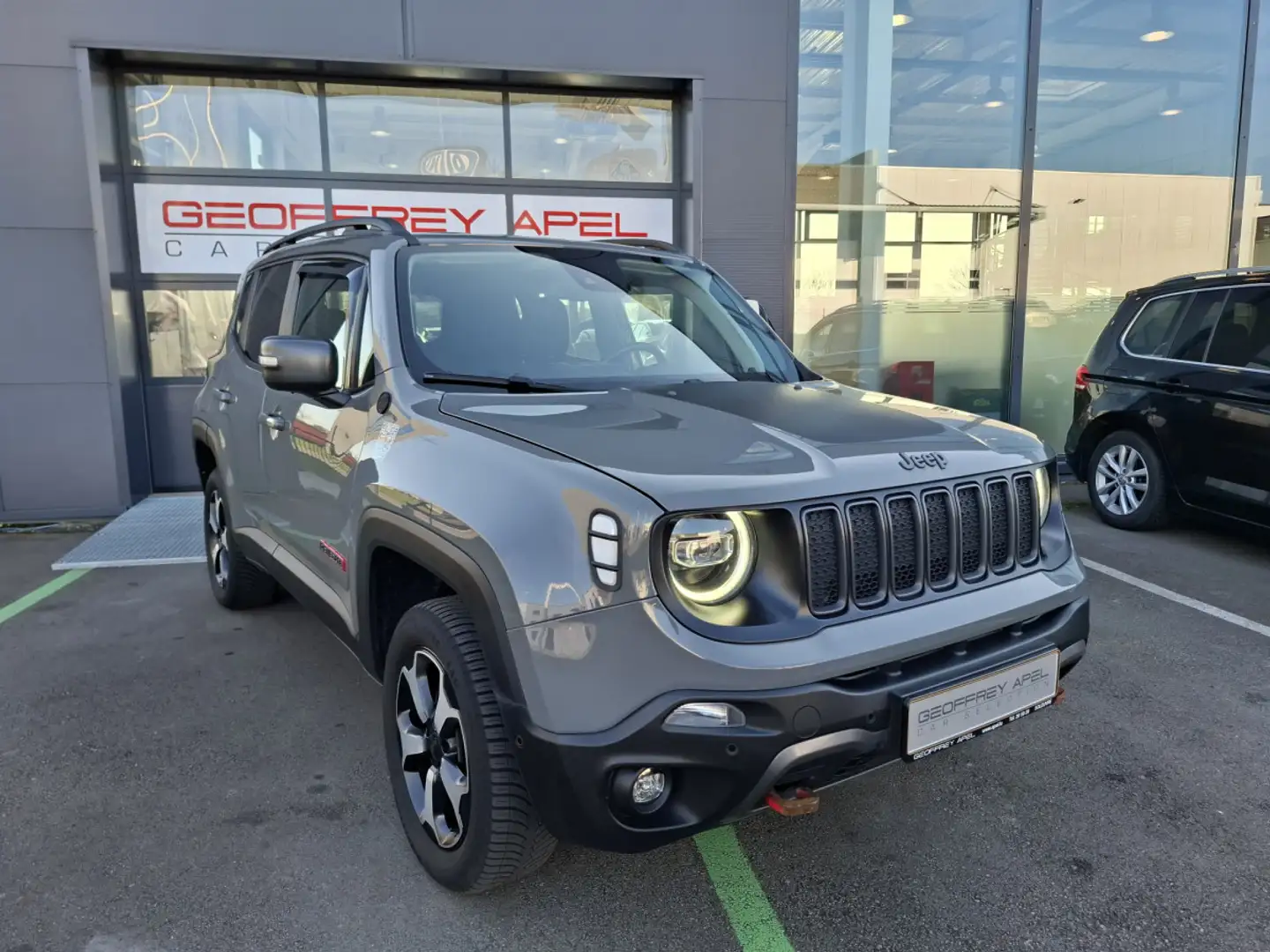 Jeep Renegade B.AUTO, 4*4, TRAILHAWK , 170 Gris - 1