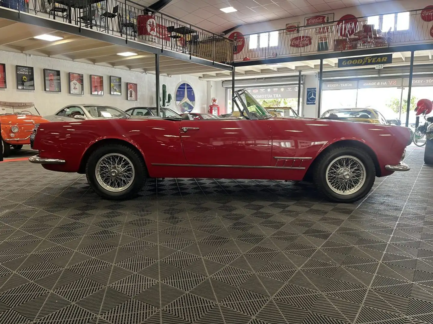 Alfa Romeo Spider TOURING 2000 Rosso - 2