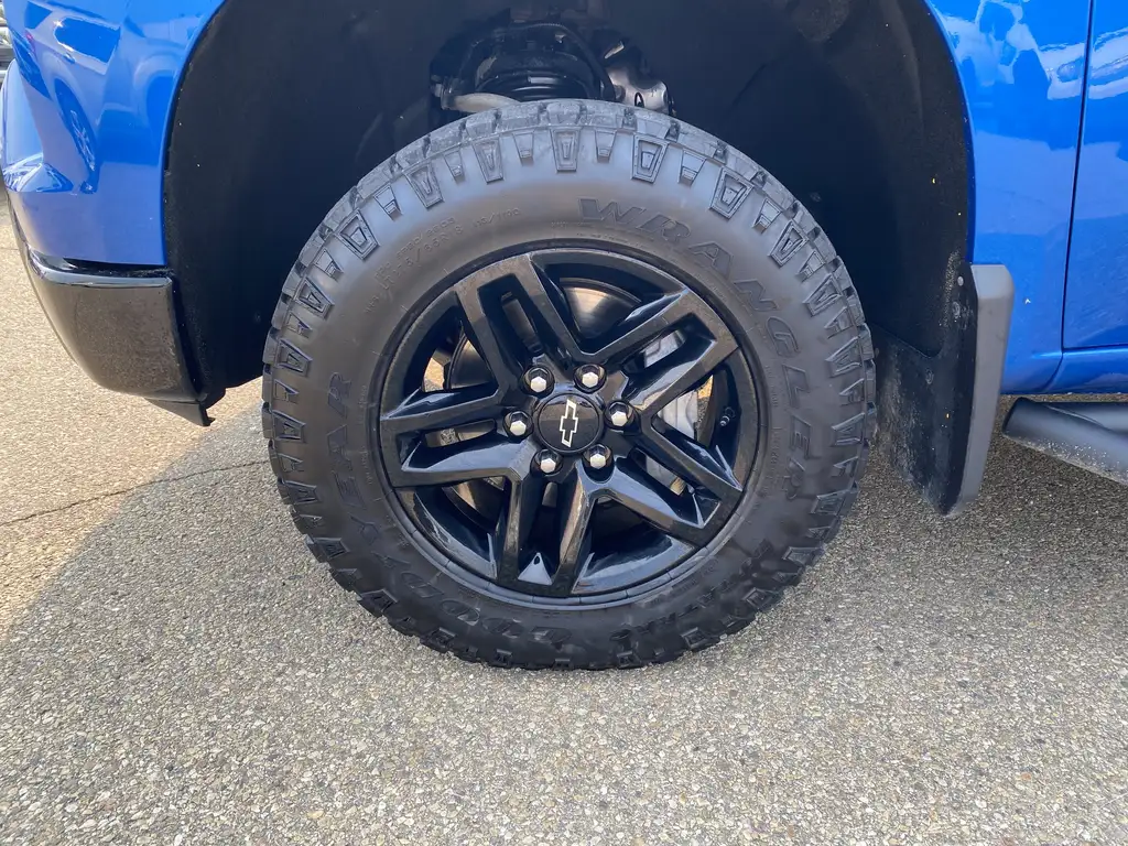 2022 Chevrolet Silverado 1500 LT Trail Boss | Rear Cam | SunRoof | Heated Steeri — photo 3