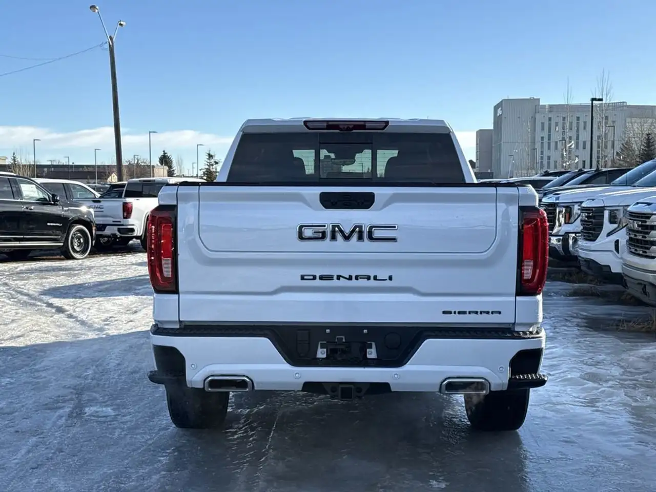 GMC Sierra 1500 снимка GMC Sierra 1500