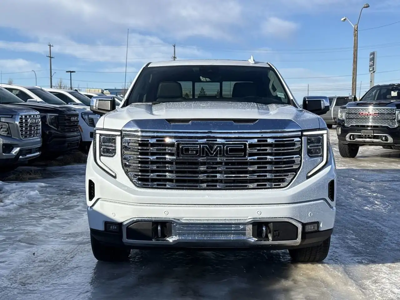 GMC Sierra 1500 снимка GMC Sierra 1500