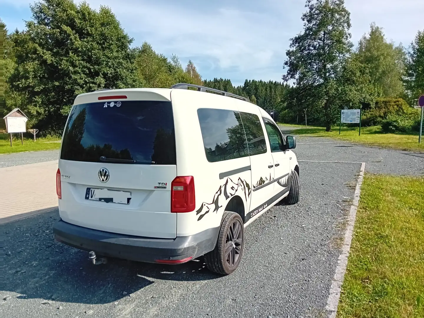 Volkswagen Caddy 2.0 TDI 4MOTION Maxi Generation Four Weiß - 2