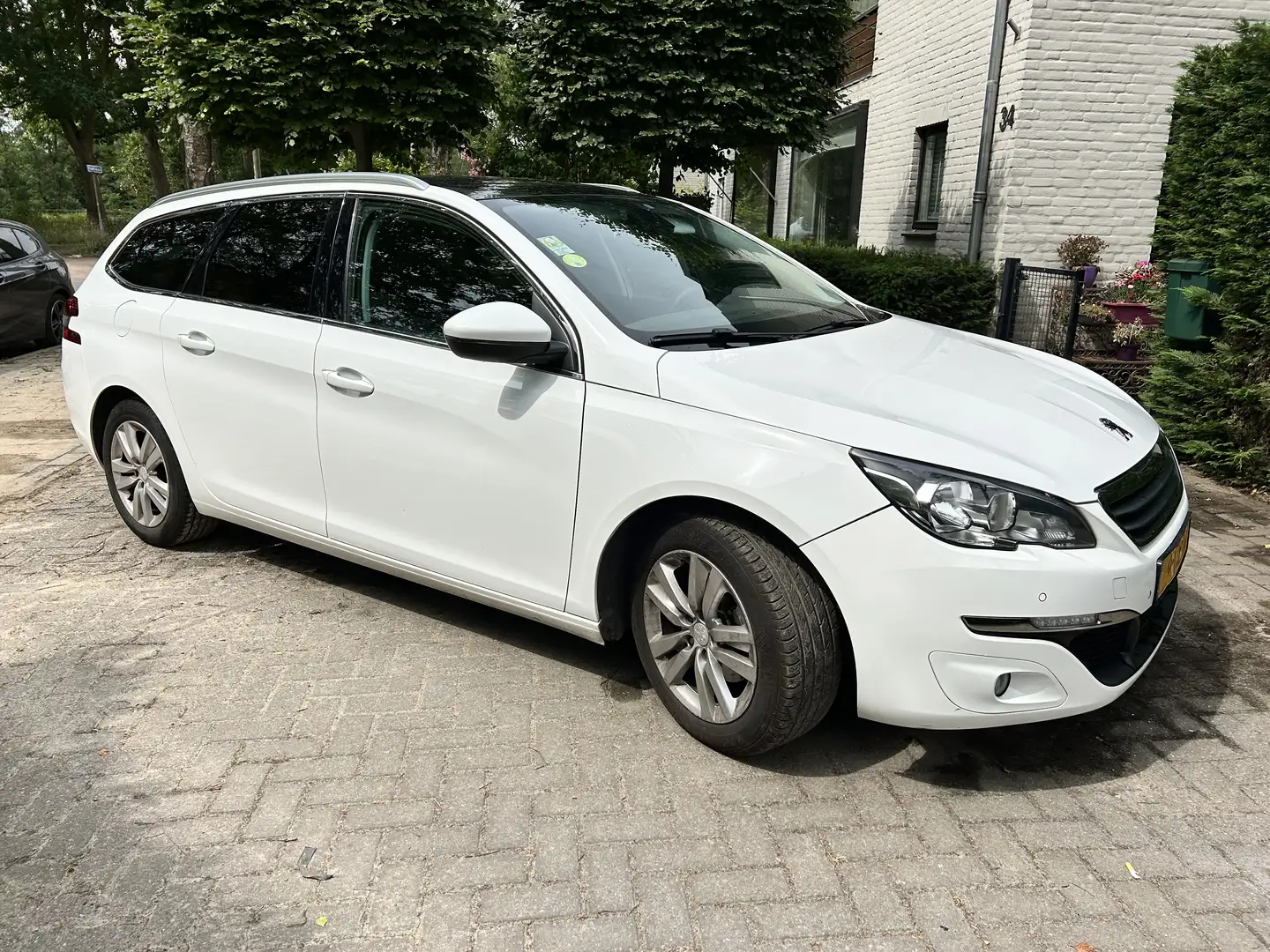 Peugeot 308 1.6 BlueHDI B. L. Ex Wit - 1