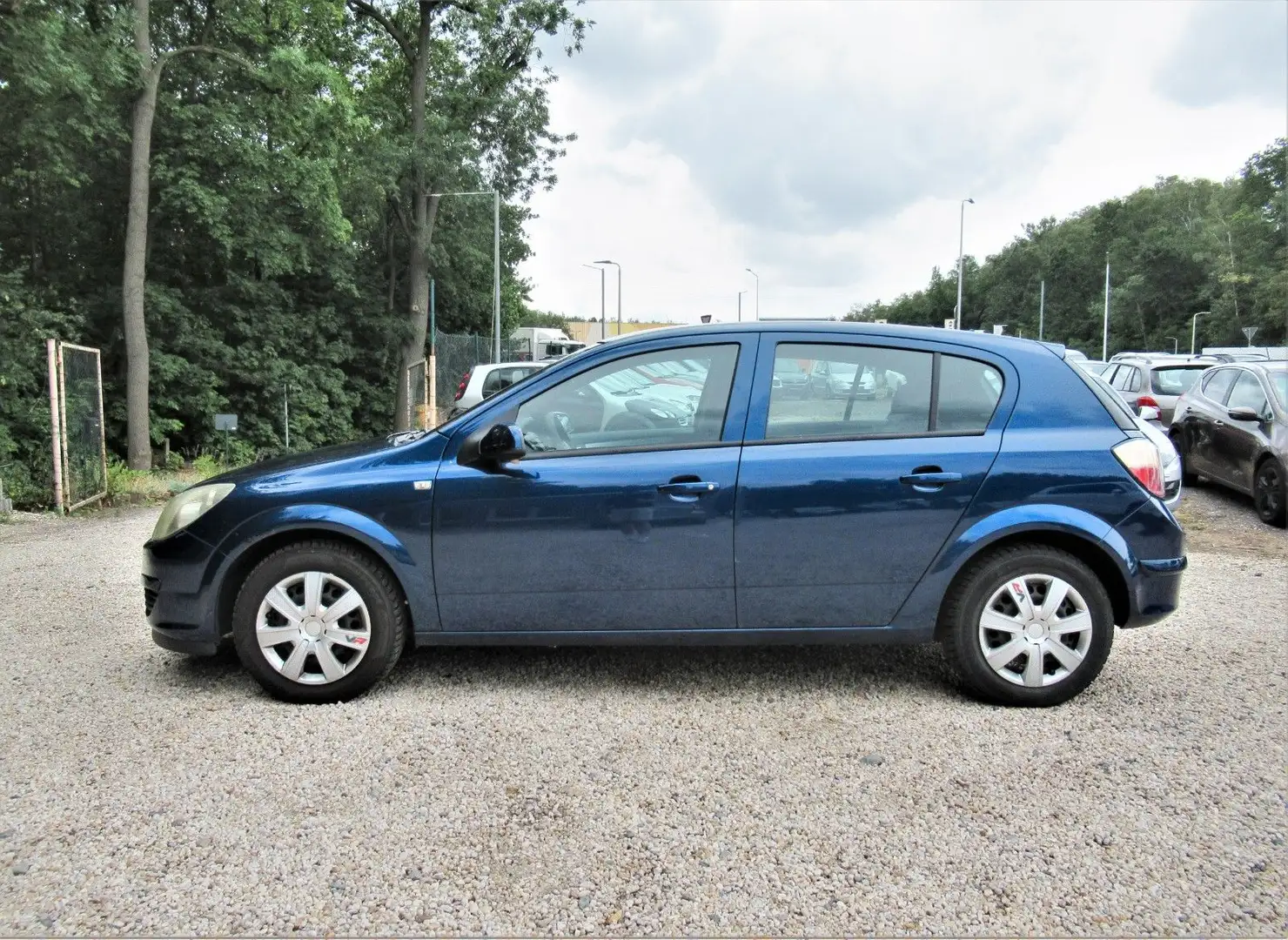Opel Astra 1.6 Twinport Enjoy*EUR 4*Klima*M+S-Reifen* Blau - 2