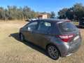 Toyota Yaris Yaris HSD 1.5 Active Active Gris - thumbnail 2