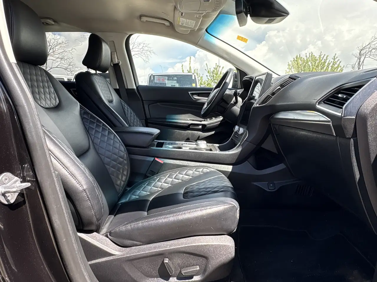 Ford Edge снимка Ford Edge