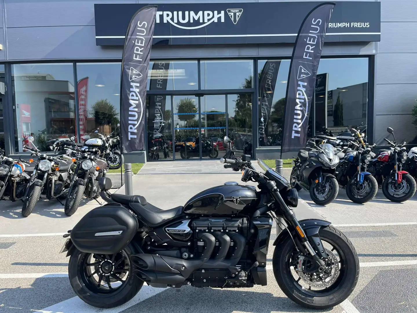 Triumph Rocket 3 GT - 1