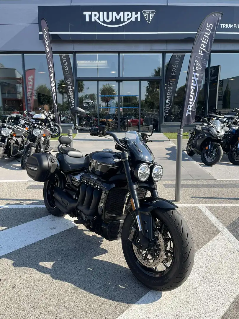 Triumph Rocket 3 GT - 2