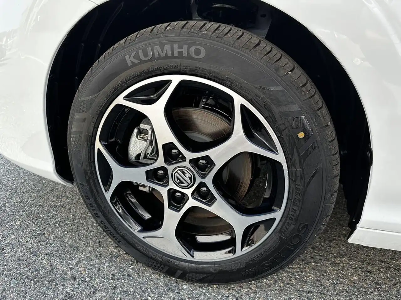 MG MG3 1.5 hybrid+ Luxury auto 7