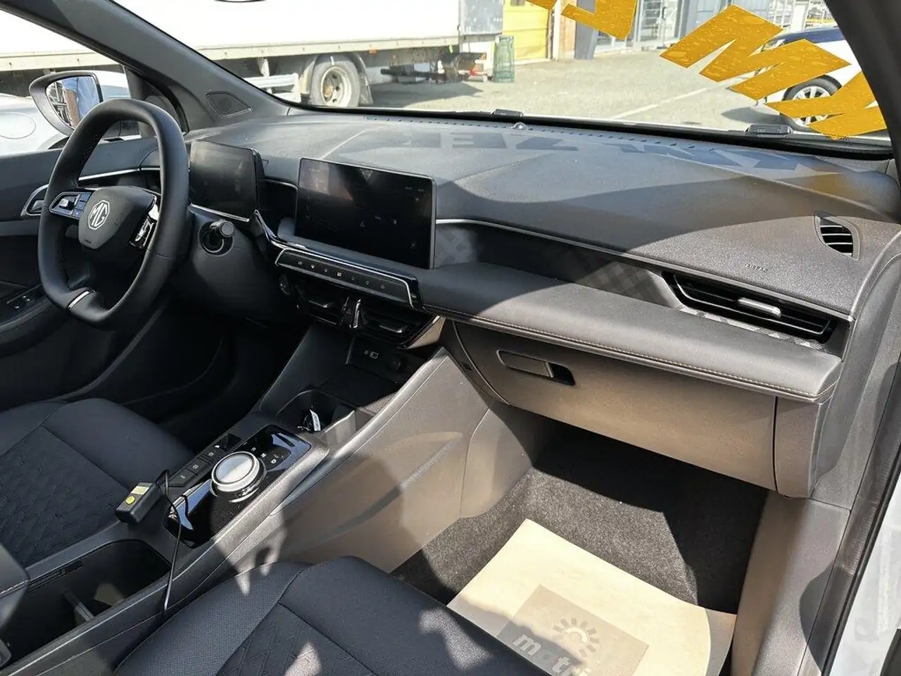 MG MG3 1.5 hybrid+ Luxury auto 23