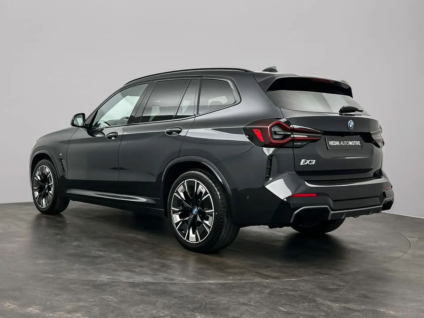 BMW iX3 High Executvive | Trekhaak | Harman Kardon | Glaze Grijs - 2