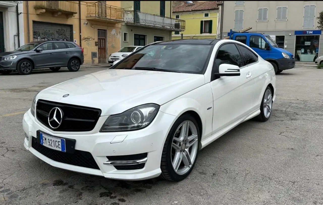 Mercedes-Benz C 250