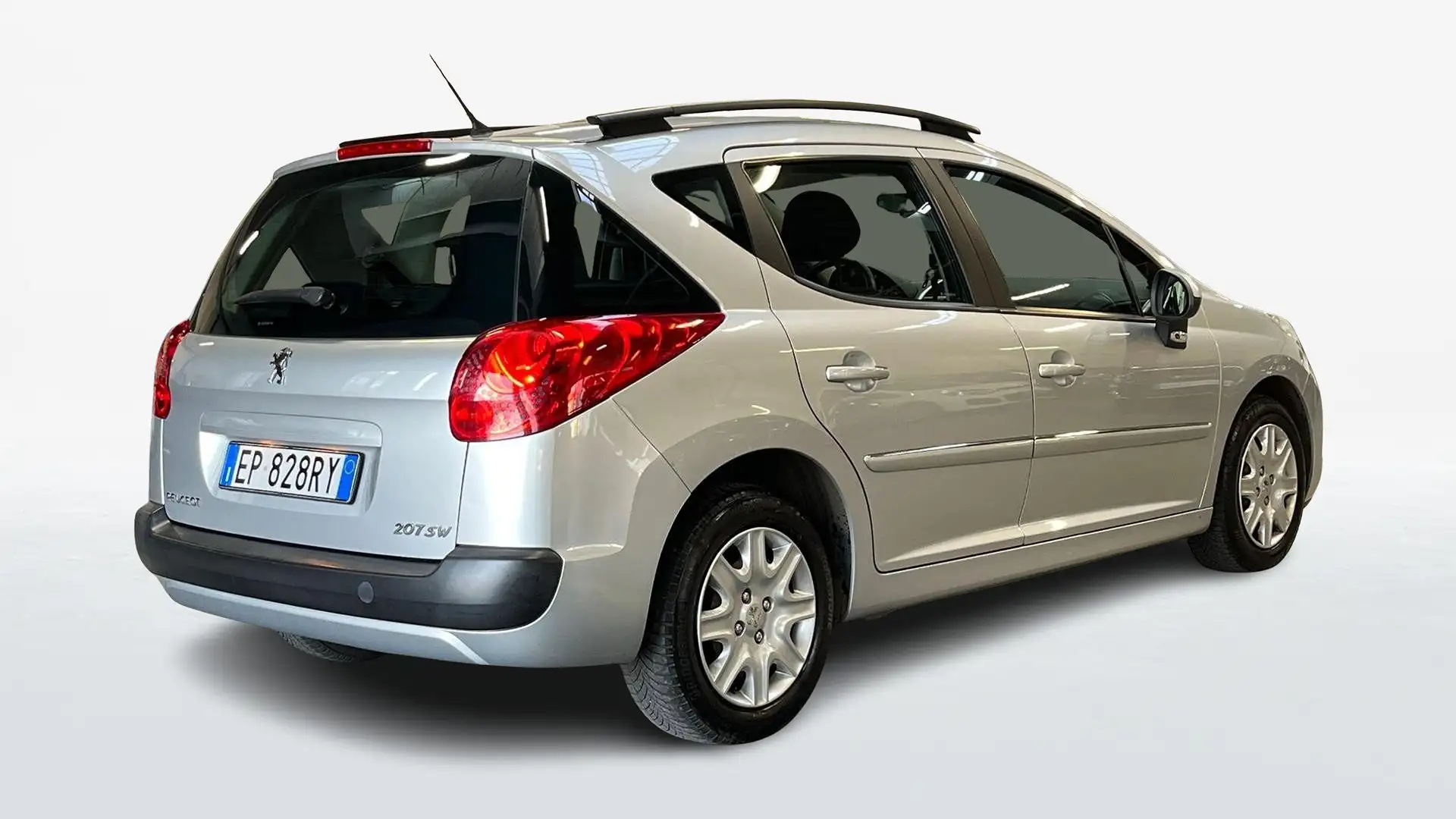 Peugeot 207 Station Wagon 1.4 eco-GPL 8v 75cv Energie Argento - 2