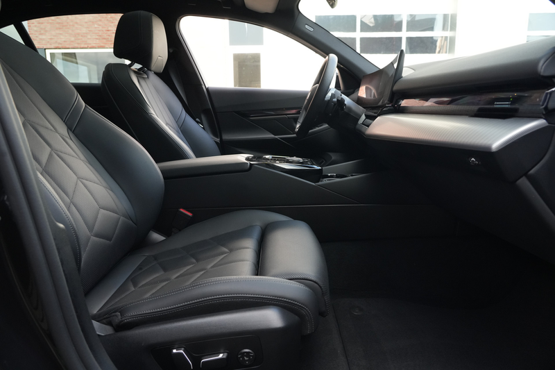 BMW 530 5-serie 530e M Sport Edition 300pk Panoramadak/Dri — photo 9