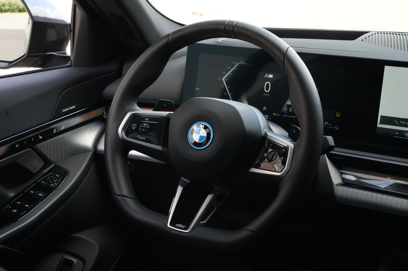 BMW 530 5-serie 530e M Sport Edition 300pk Panoramadak/Dri — photo 5