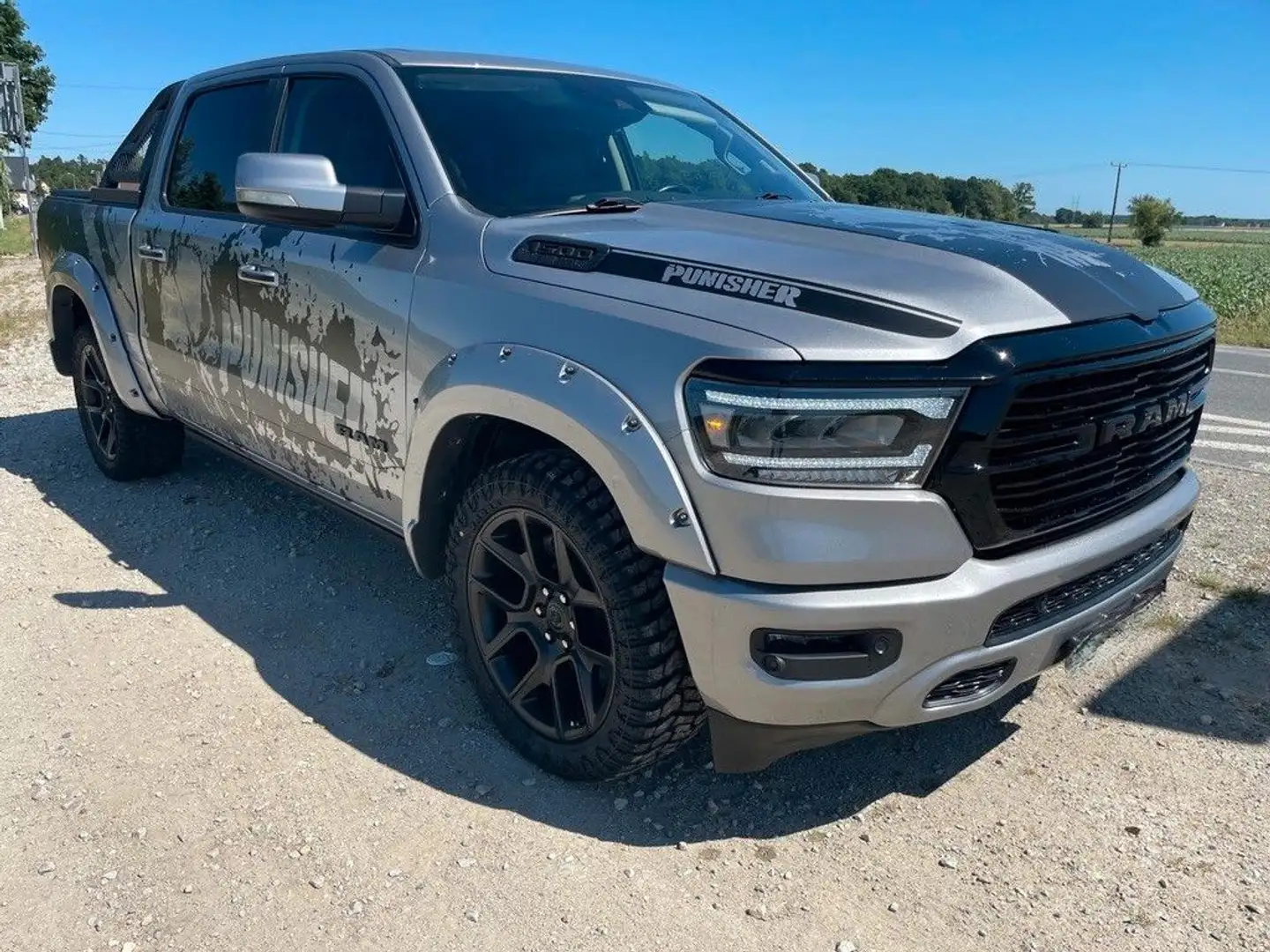 Dodge RAM 1500 5.7l 4x4 Laramie Off-Road THE Punisher Argento - 1