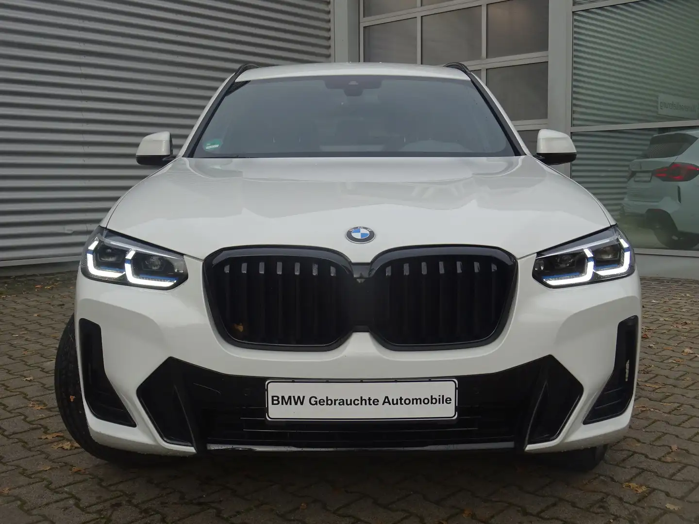 BMW X3 xDrive20d M Sport Laser Drive/ParkAssist AHK Weiß - 2