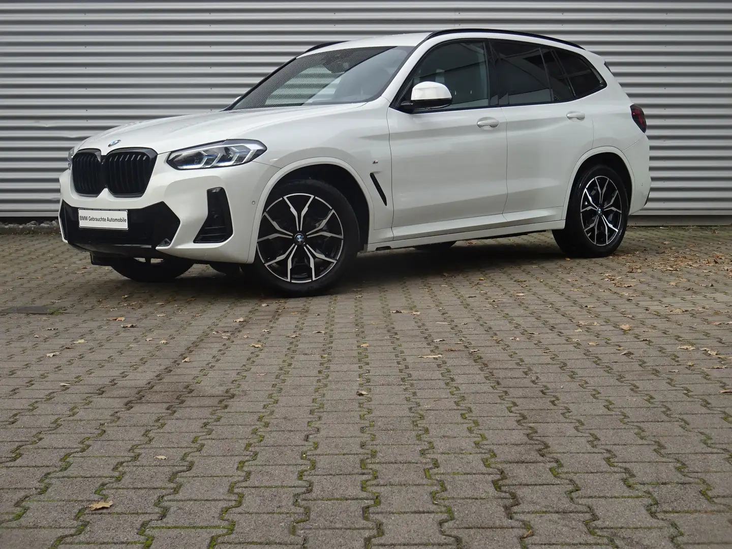 BMW X3 xDrive20d M Sport Laser Drive/ParkAssist AHK Weiß - 1