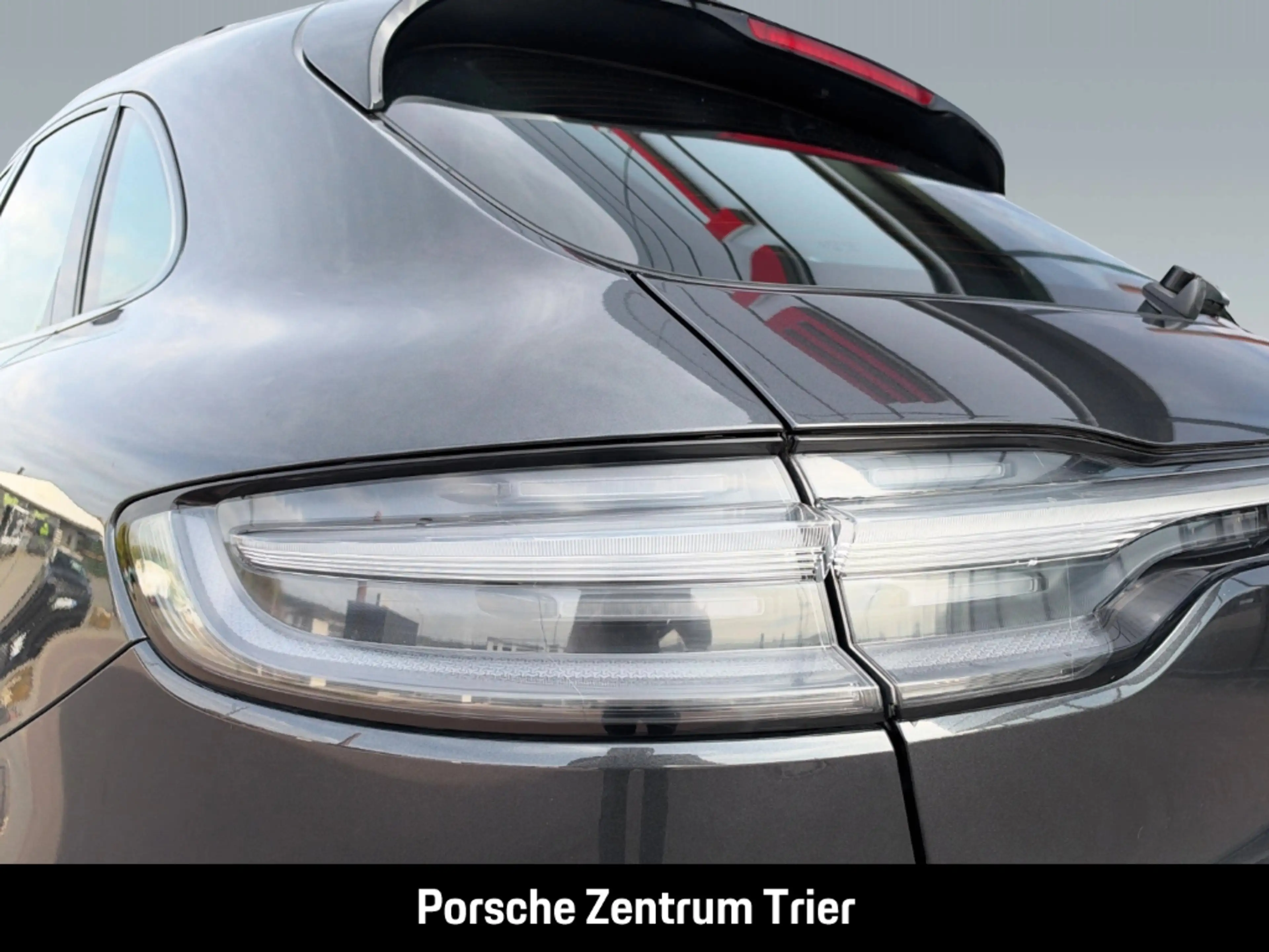 Porsche Macan GTS — photo 12