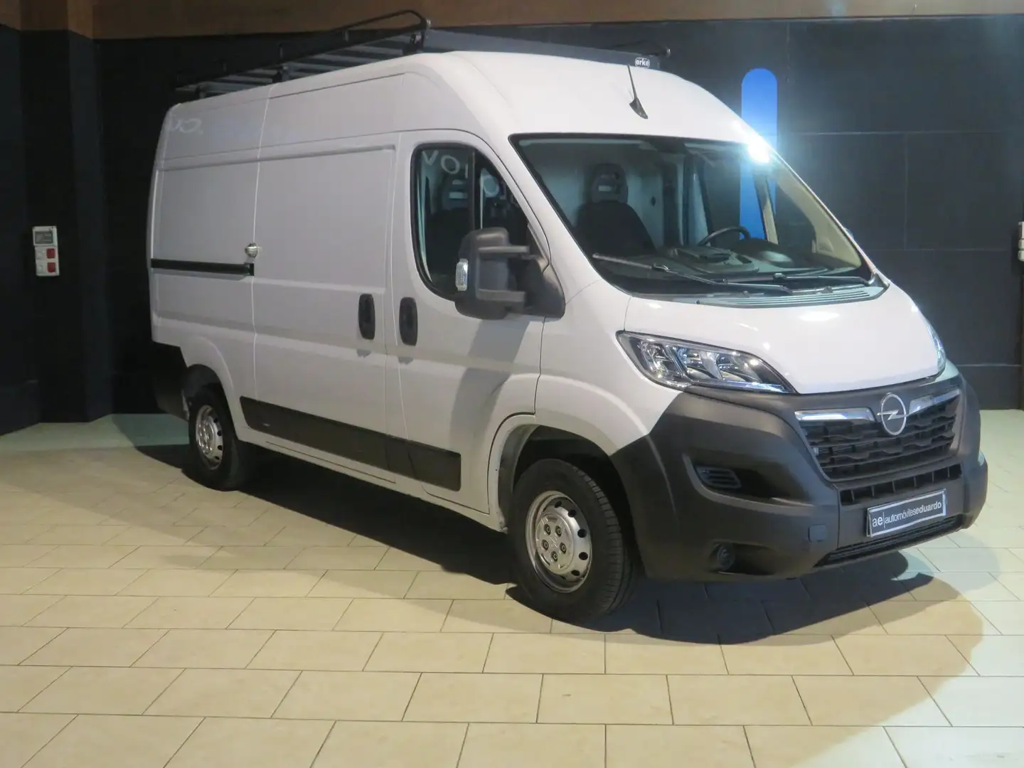 Opel Movano Fg. 2.2 BlueHDI Base 120 L2H1 3500 - 2